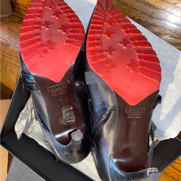 Giuseppe Zanotti Red bottom w/multi media buckled straps boots. Size 40 ***SOLD* - Picture 4 of 17